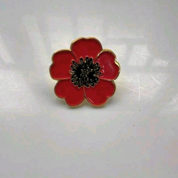 Poppy Pin / Remembrance Day Brooch 💮 - Picture 6 of 6